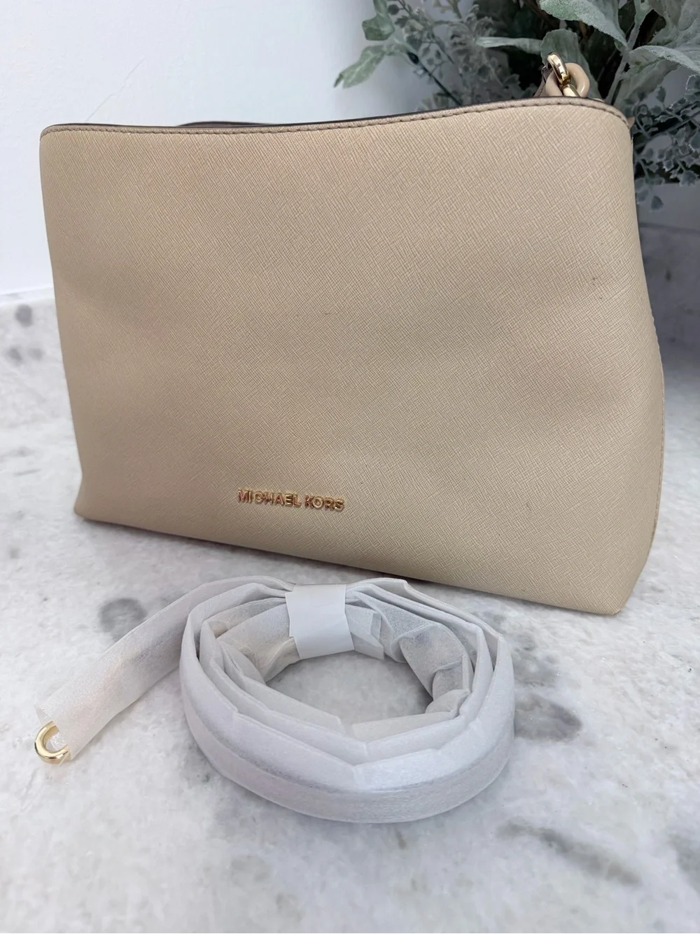 Michael Kors Sophia Shoulder Bag - Picture 9 of 9